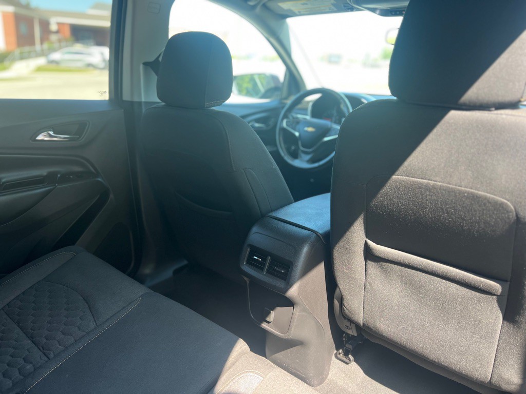 2018 Chevrolet Equinox Image 37