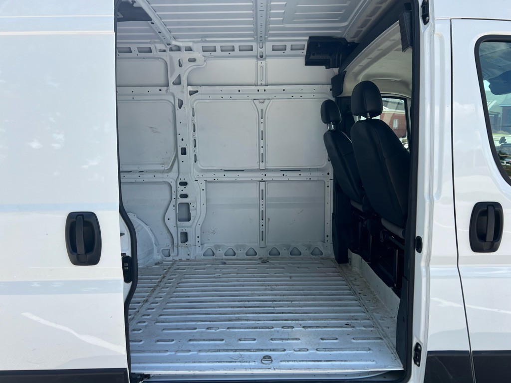 2024 RAM Promaster Image 5