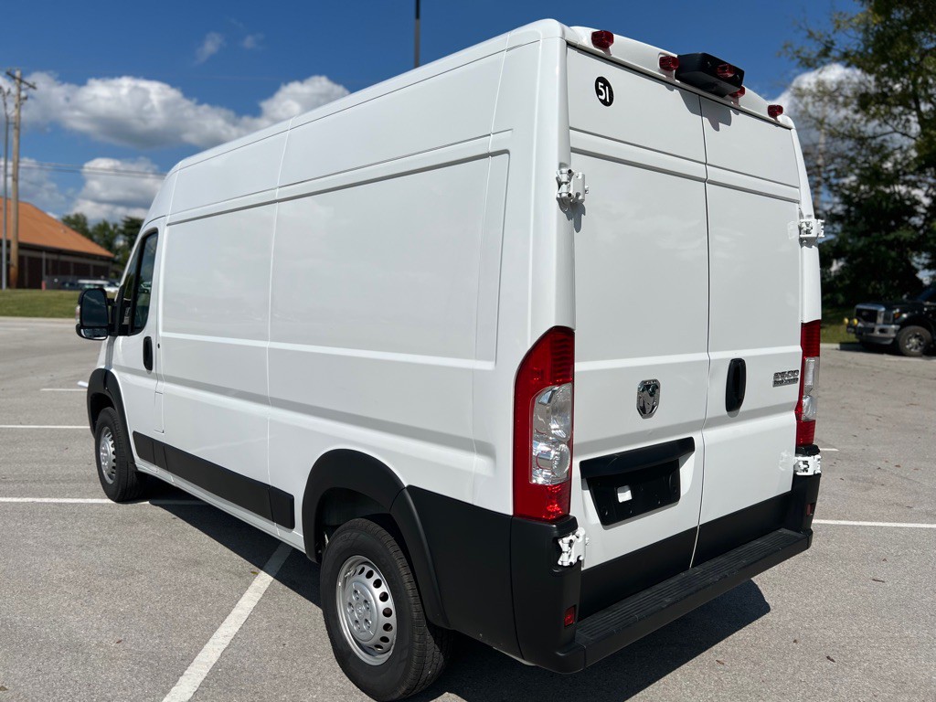2024 RAM Promaster Image 11