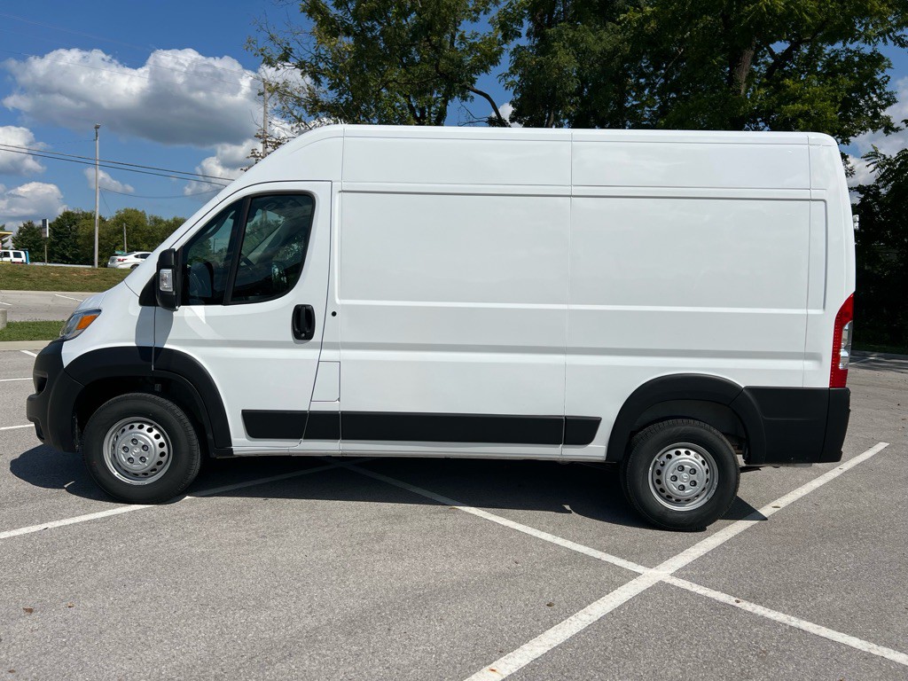 2024 RAM Promaster Image 12