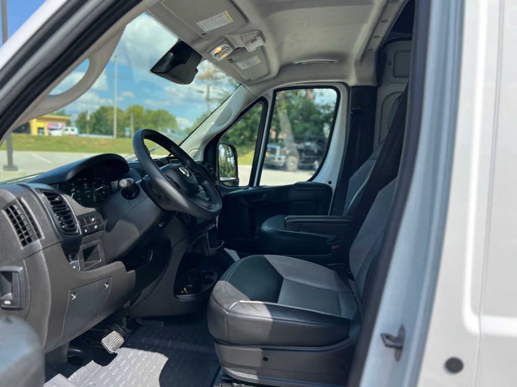 2024 RAM Promaster Image 15