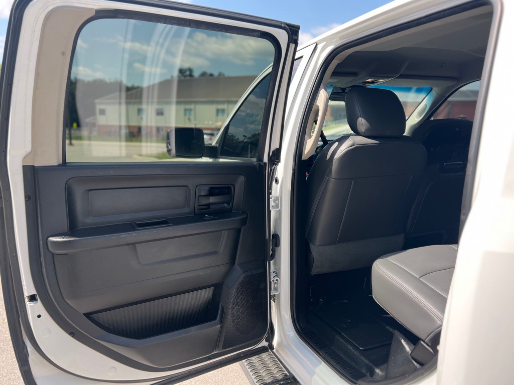 2018 RAM 2500 Image 34