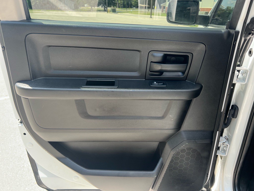 2018 RAM 2500 Image 35