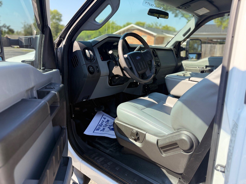 2014 Ford F-250 Image 14