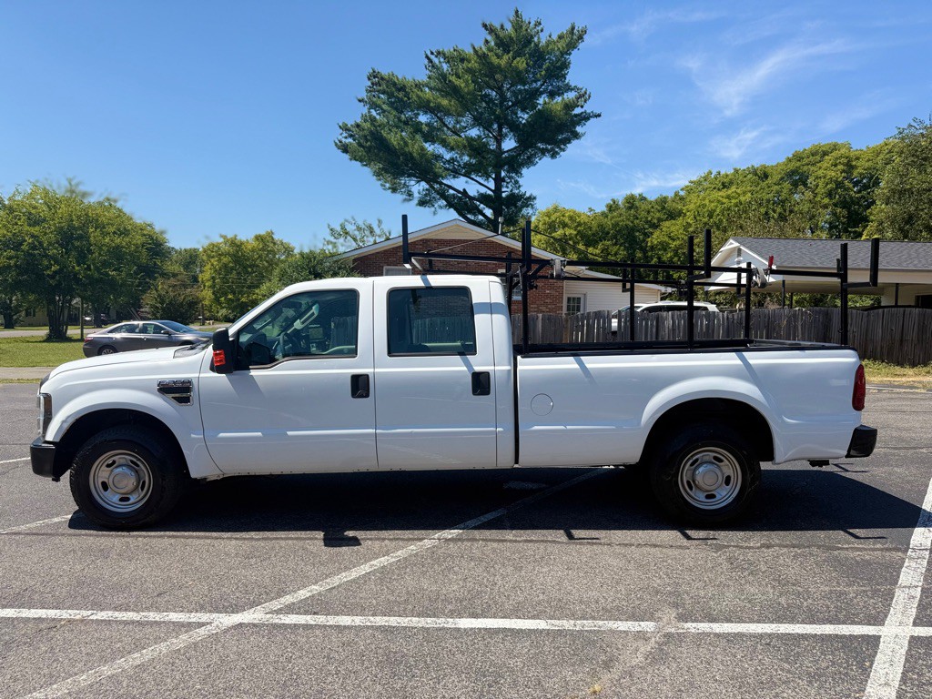 2010 Ford F-350 Image 9