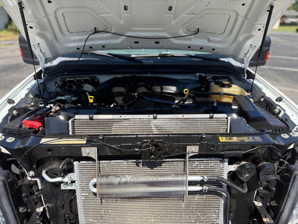 2010 Ford F-350 Image 13