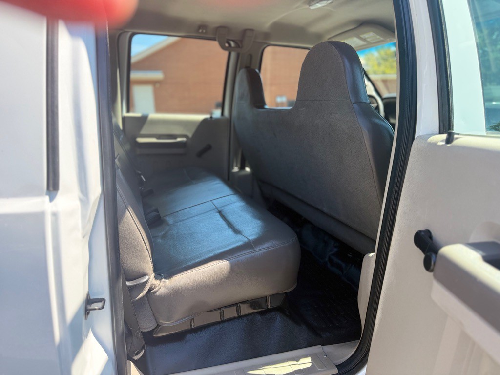 2010 Ford F-350 Image 14
