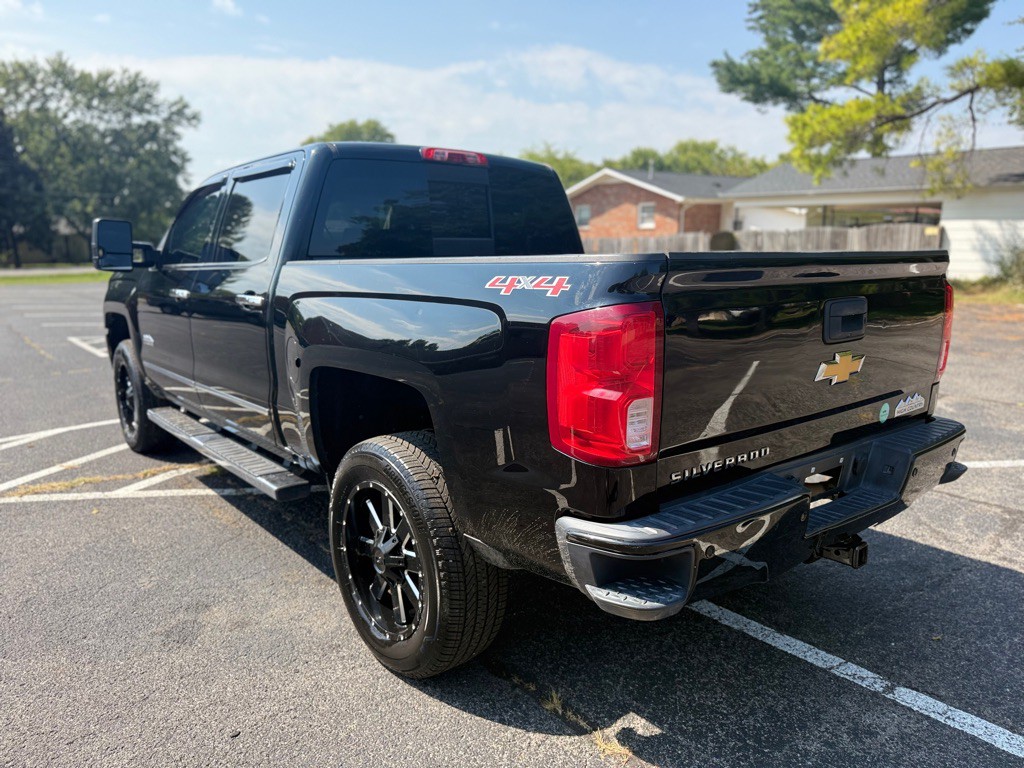 2017 Chevrolet Silverado 1500 Image 8
