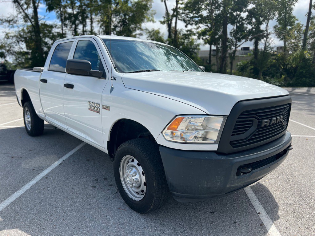 2013 RAM 2500 Image 3