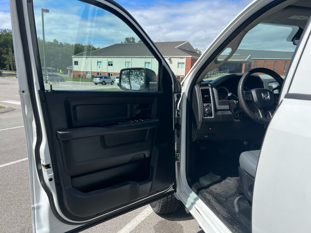 2013 RAM 2500 Image 11