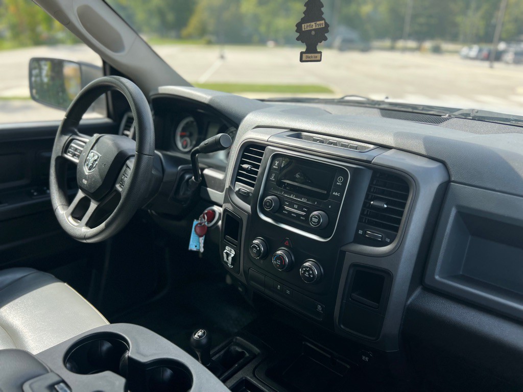 2013 RAM 2500 Image 25