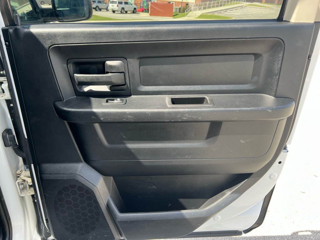 2013 RAM 2500 Image 35
