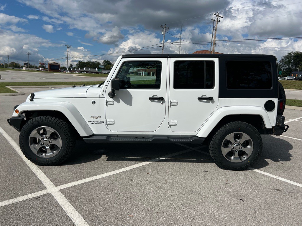 2017 Jeep Wrangler Unlimited Image 10