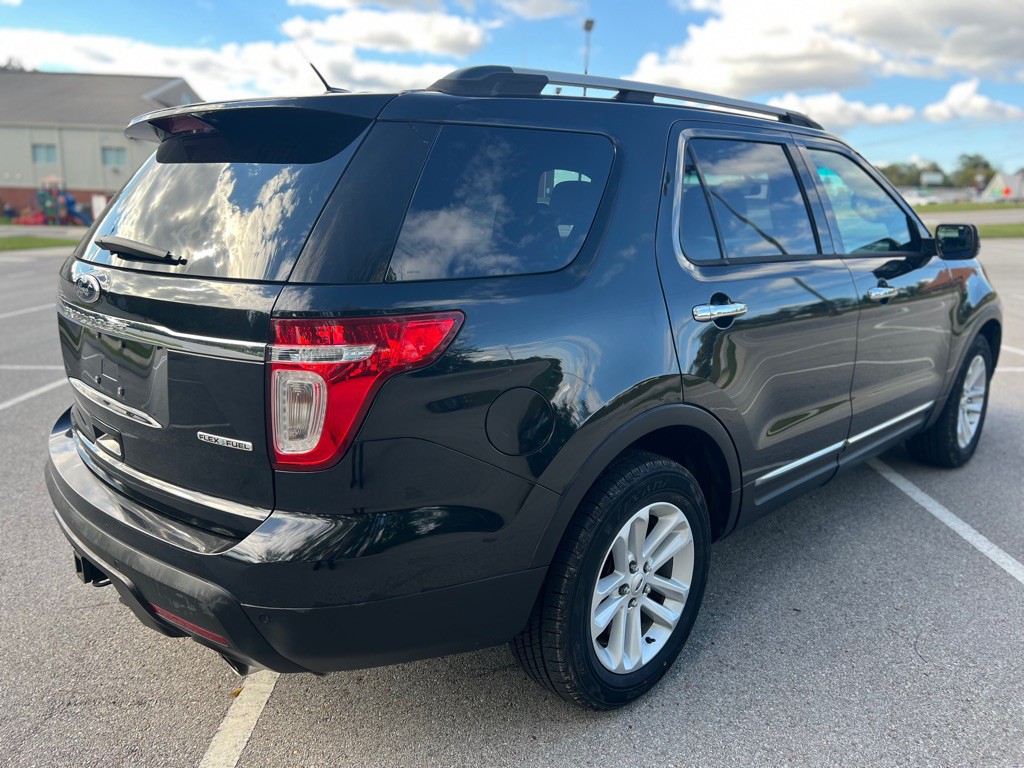2014 Ford Explorer Image 5