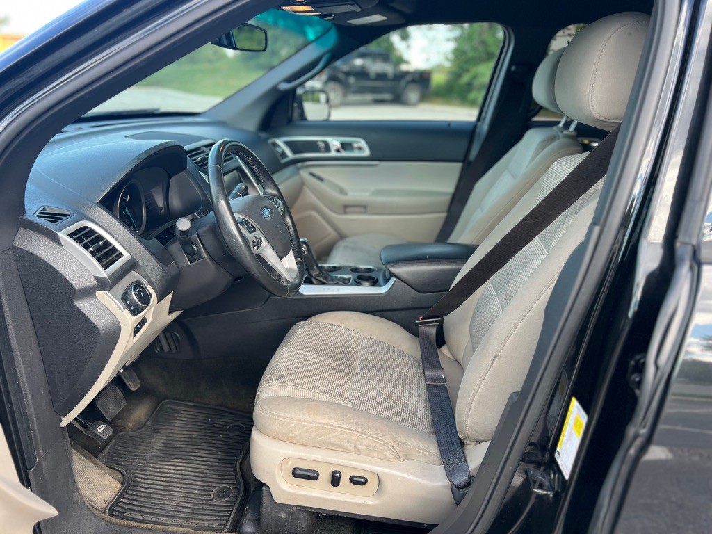 2014 Ford Explorer Image 14
