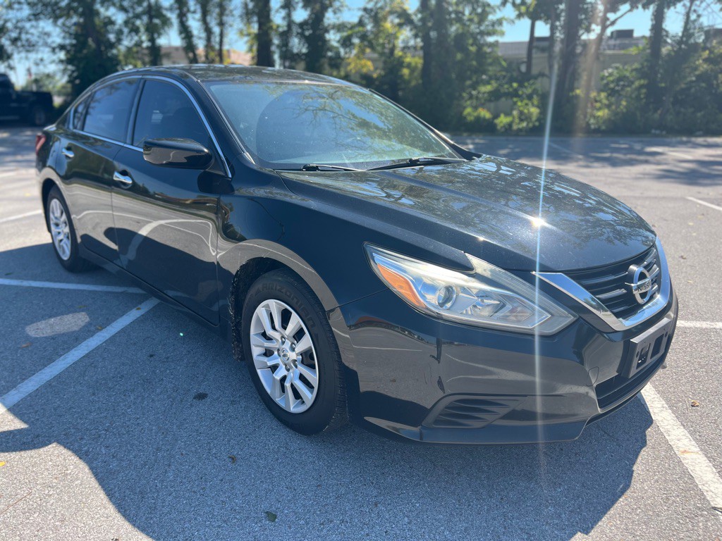 2018 Nissan Altima Image 3