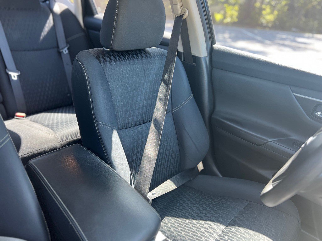 2018 Nissan Altima Image 24