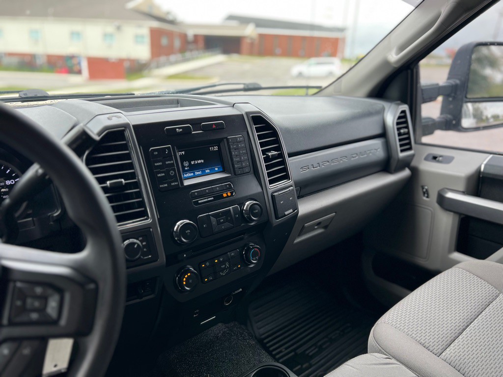 2018 Ford F-250 Image 15