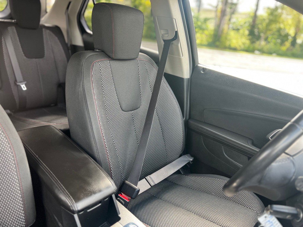 2017 Chevrolet Equinox Image 27