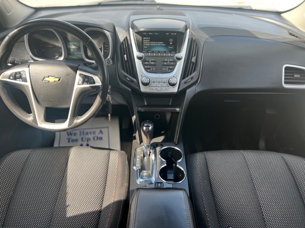 2017 Chevrolet Equinox Image 28