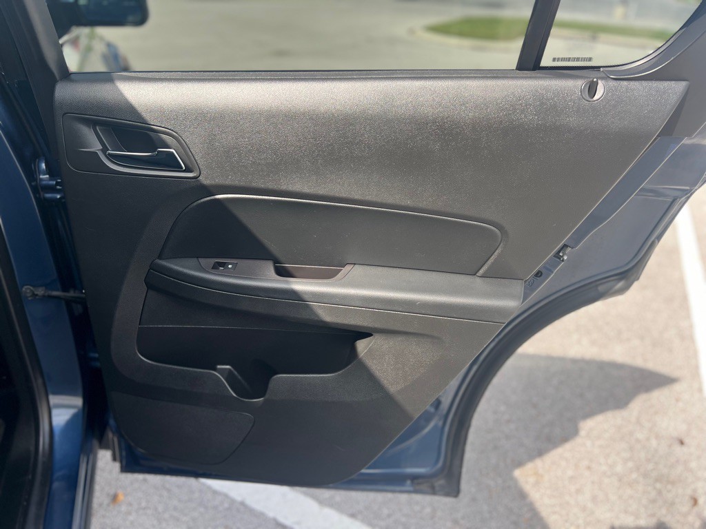 2017 Chevrolet Equinox Image 35