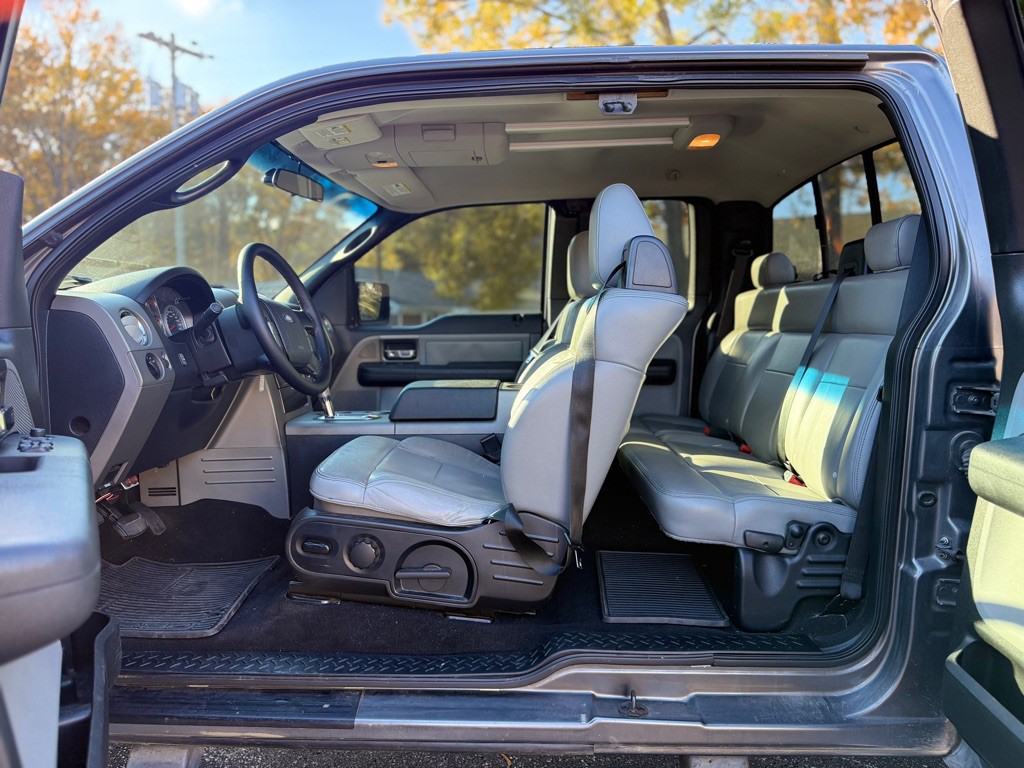 2005 Ford F-150 Image 19