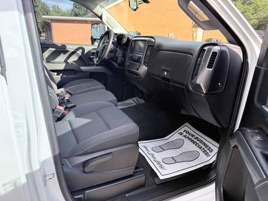 2019 Chevrolet Silverado 1500 Image 15