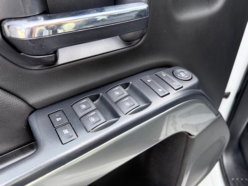 2019 Chevrolet Silverado 1500 Image 18