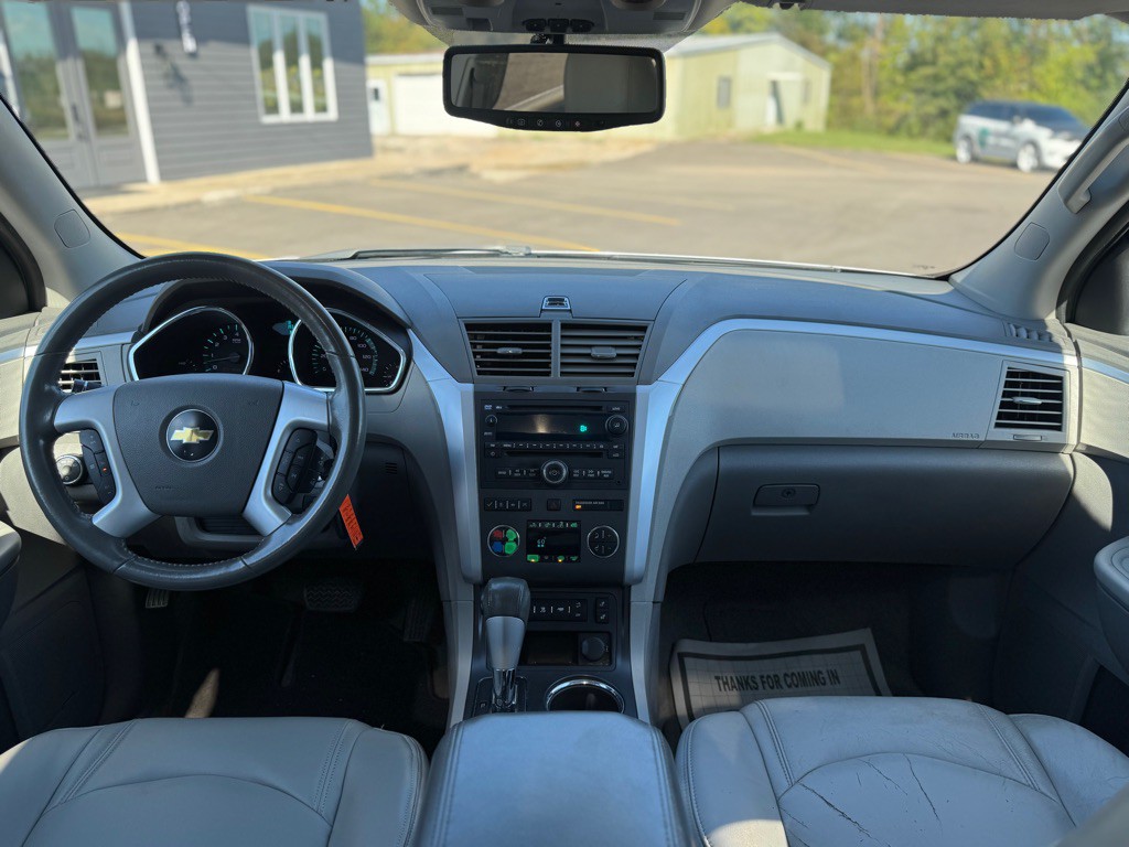 2011 Chevrolet Traverse Image 14