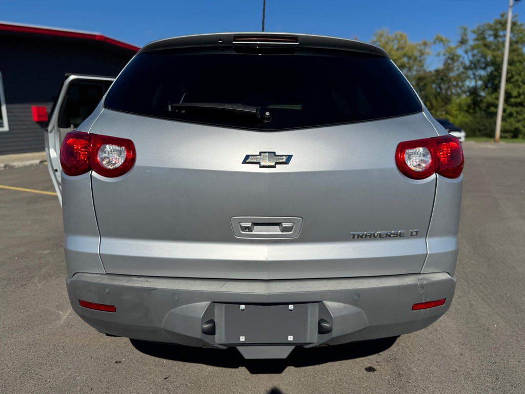 2011 Chevrolet Traverse Image 21