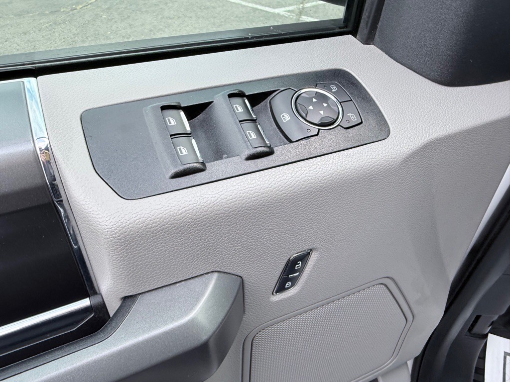 2018 Ford F-150 Image 17