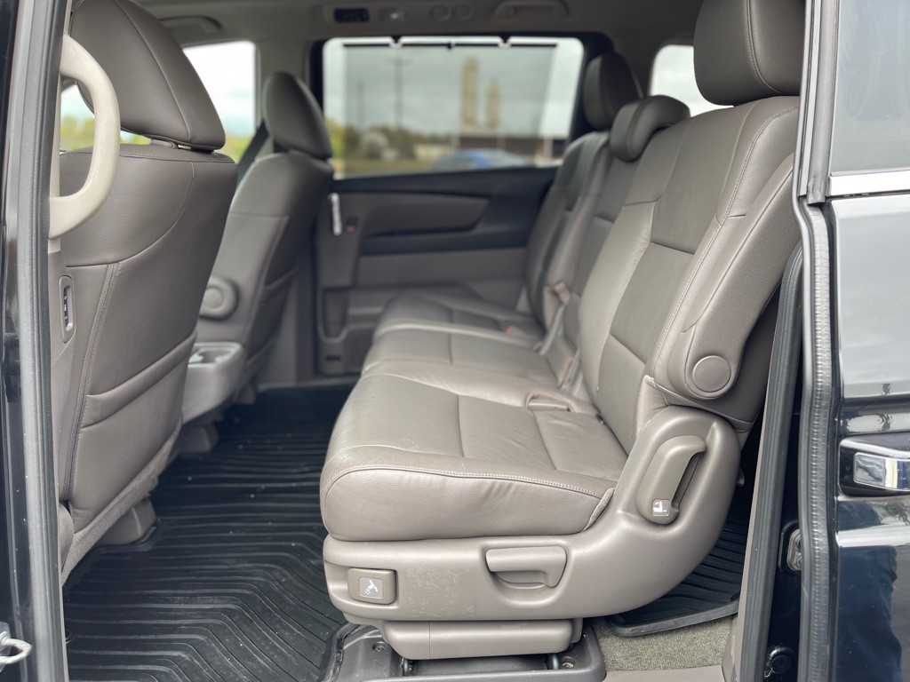 2016 Honda Odyssey Image 14
