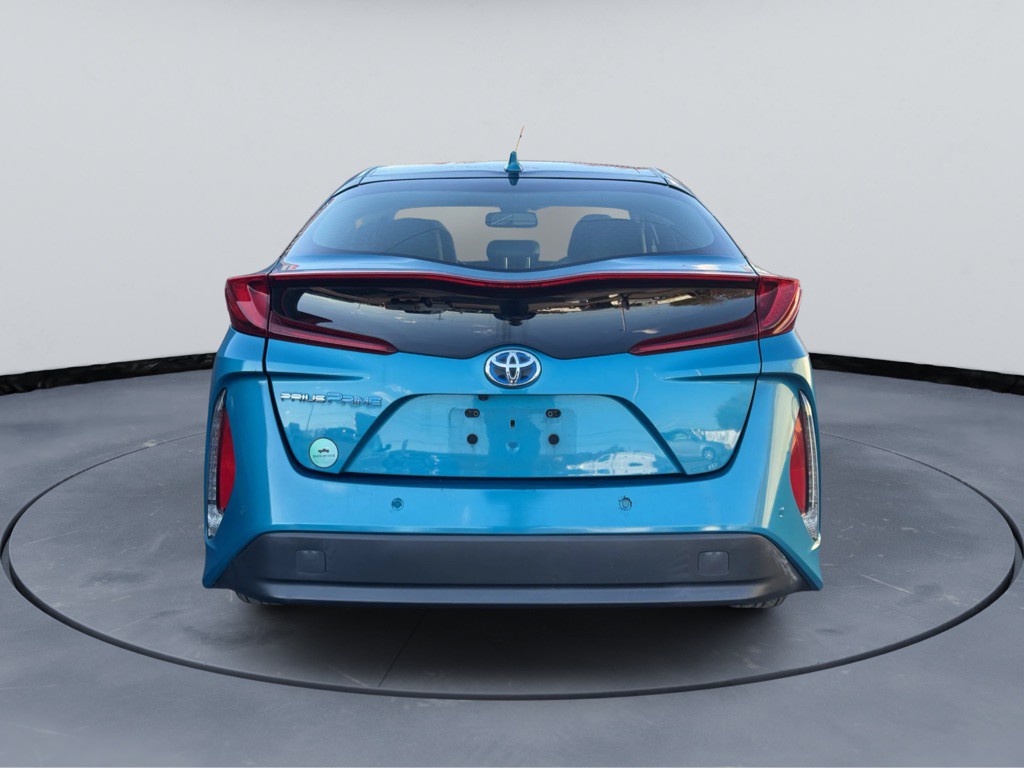 2017 Toyota Prius Image 6