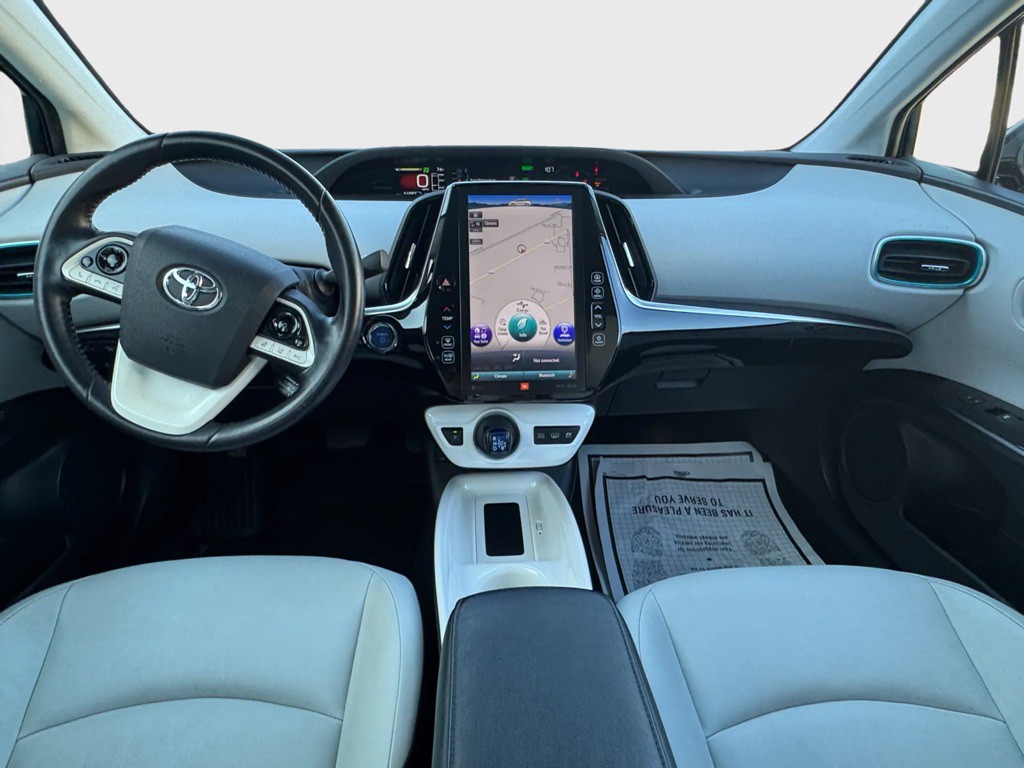 2017 Toyota Prius Image 10