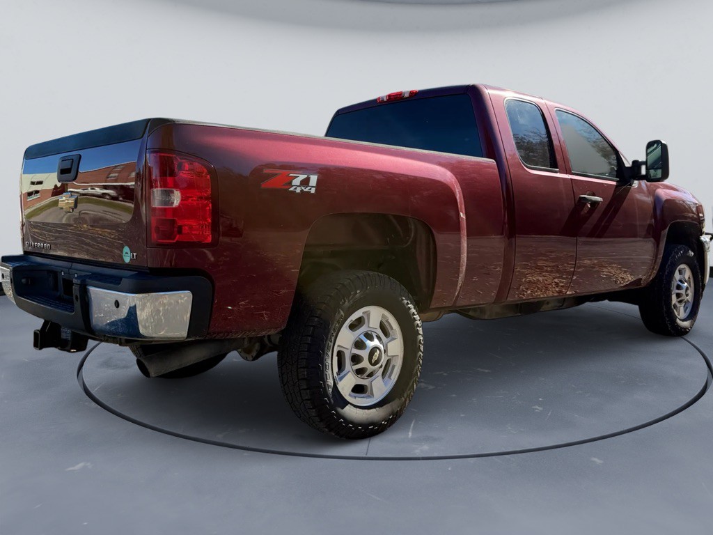 2013 Chevrolet Silverado 1500 Image 2
