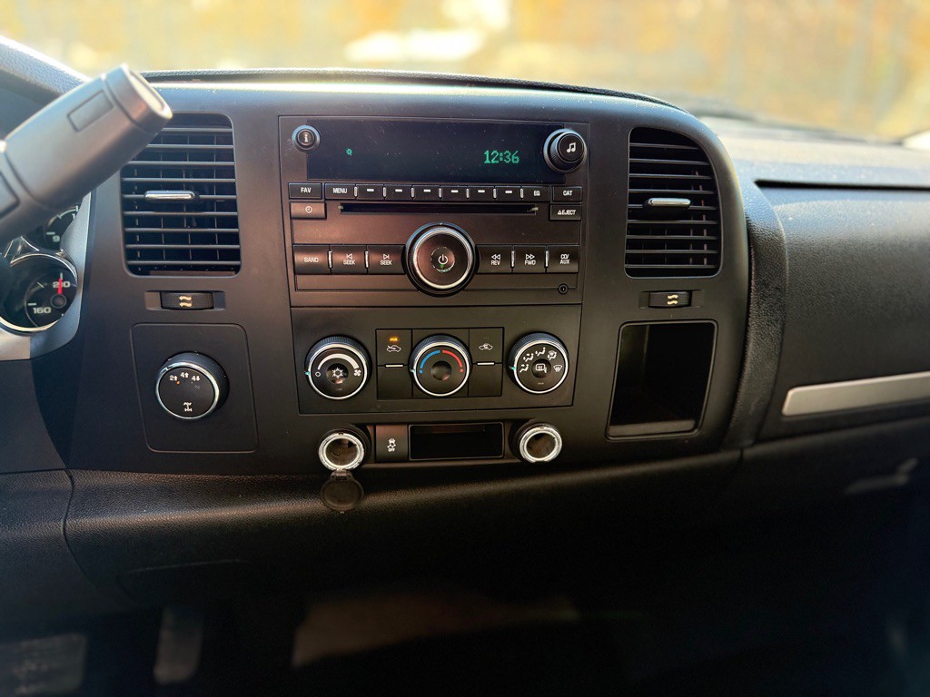 2013 Chevrolet Silverado 1500 Image 13