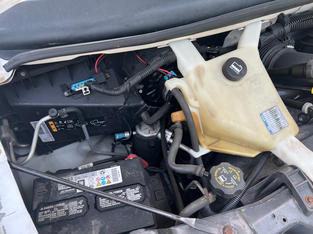 2013 GMC Savana Image 4