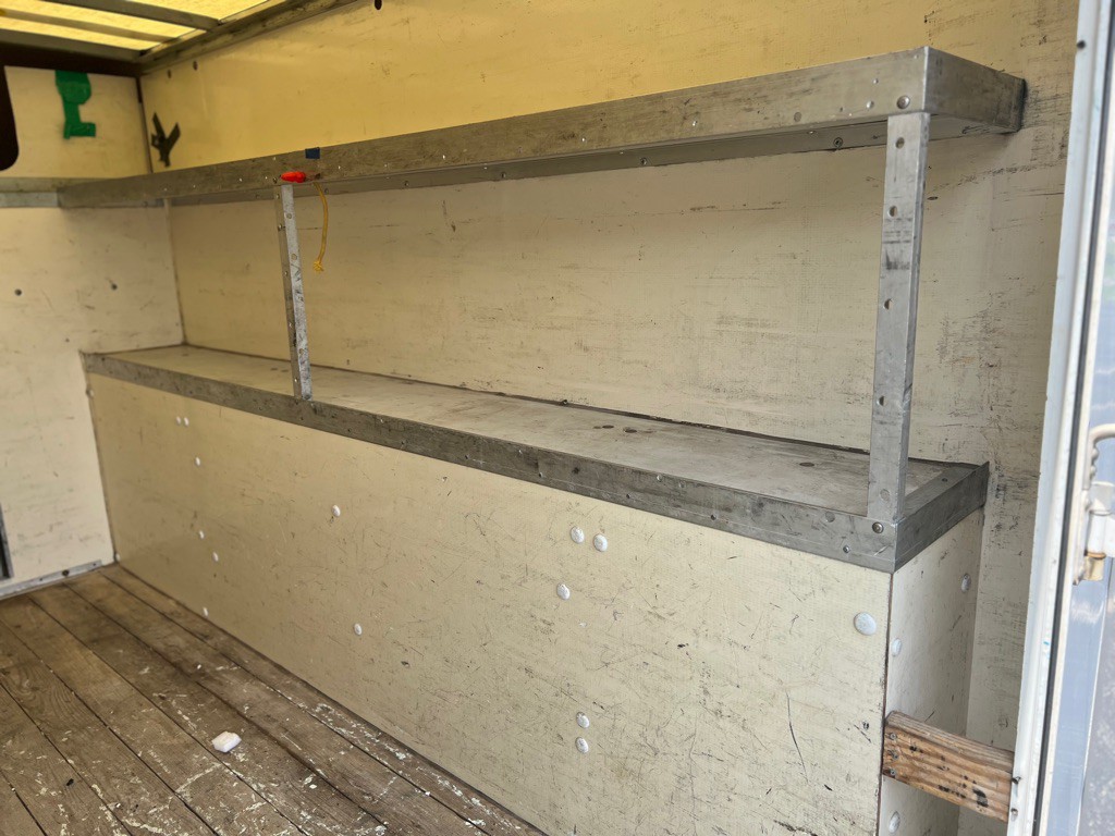 2013 GMC Savana Image 18