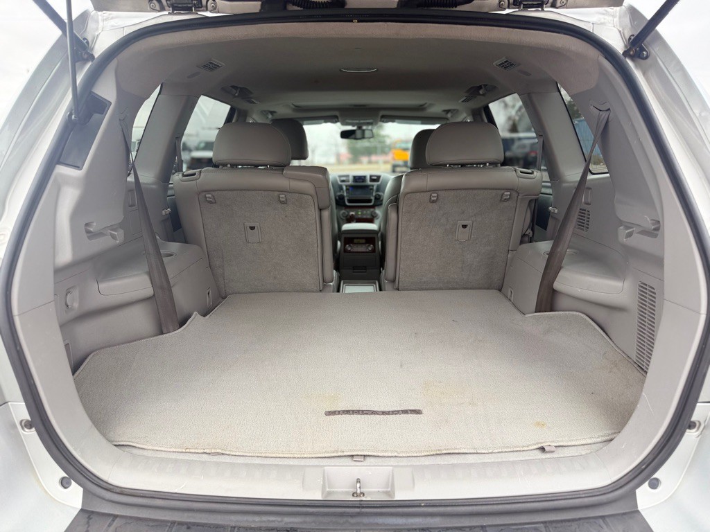 2013 Toyota Highlander Image 27