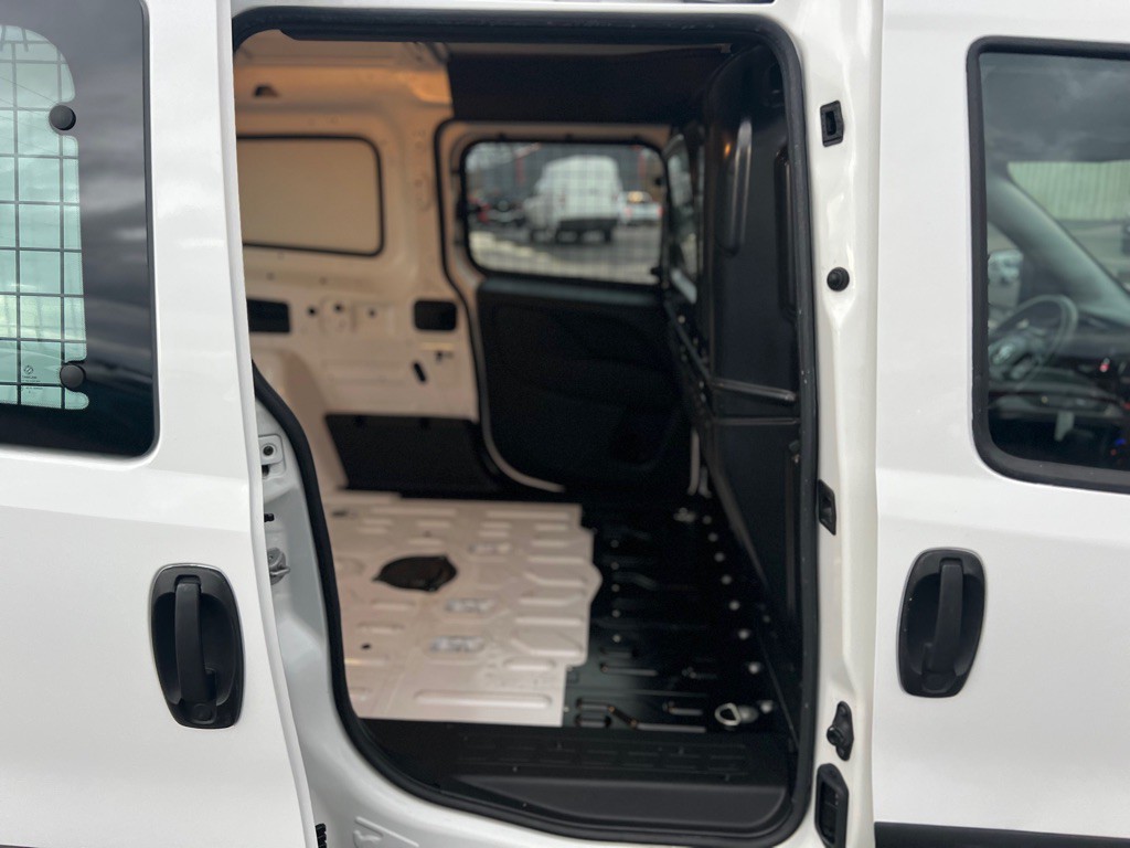 2022 RAM Promaster Image 9