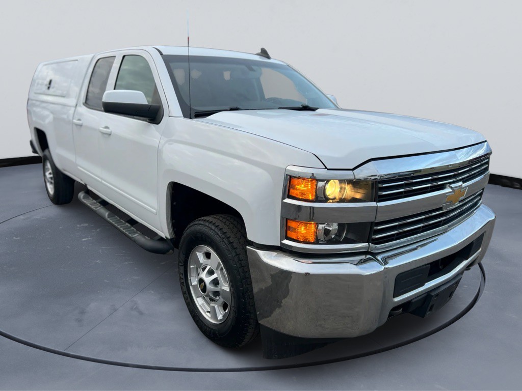 2017 Chevrolet Silverado 1500 Image 3