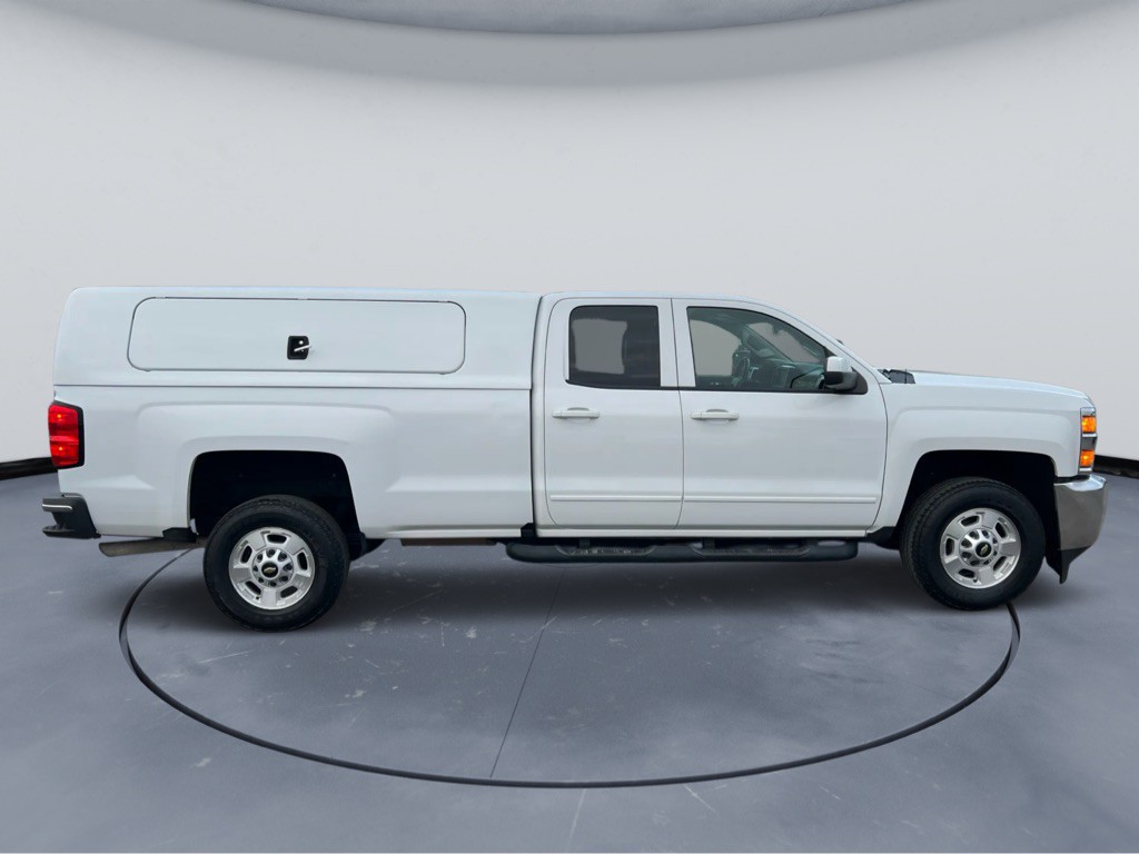 2017 Chevrolet Silverado 1500 Image 4