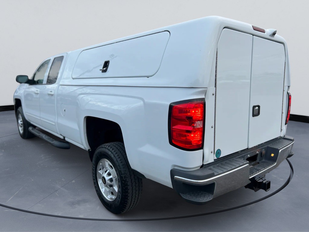 2017 Chevrolet Silverado 1500 Image 9