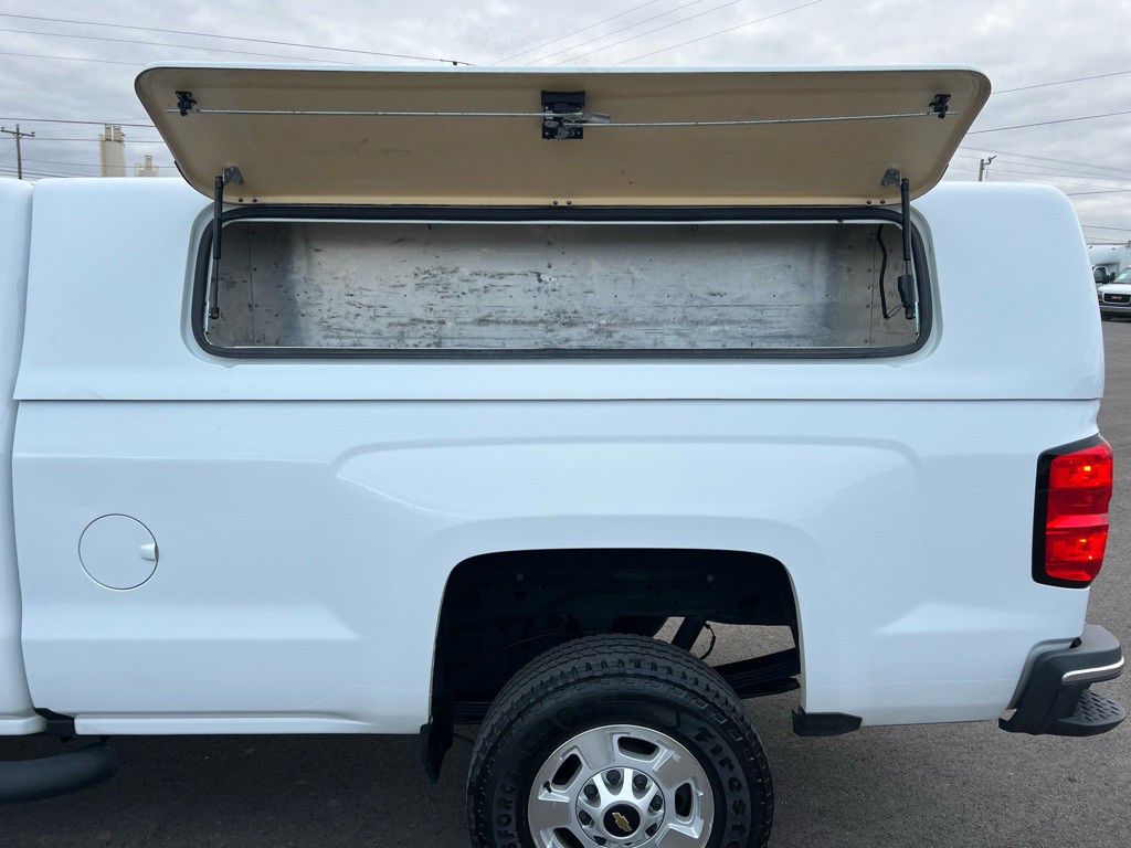 2017 Chevrolet Silverado 1500 Image 11