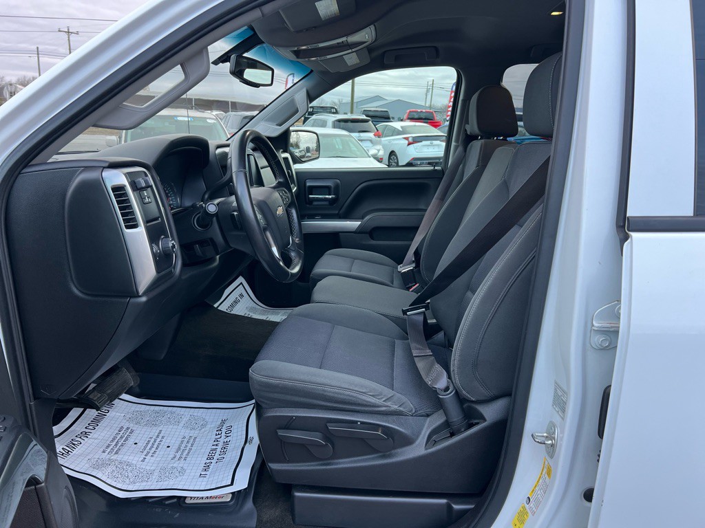 2017 Chevrolet Silverado 1500 Image 13