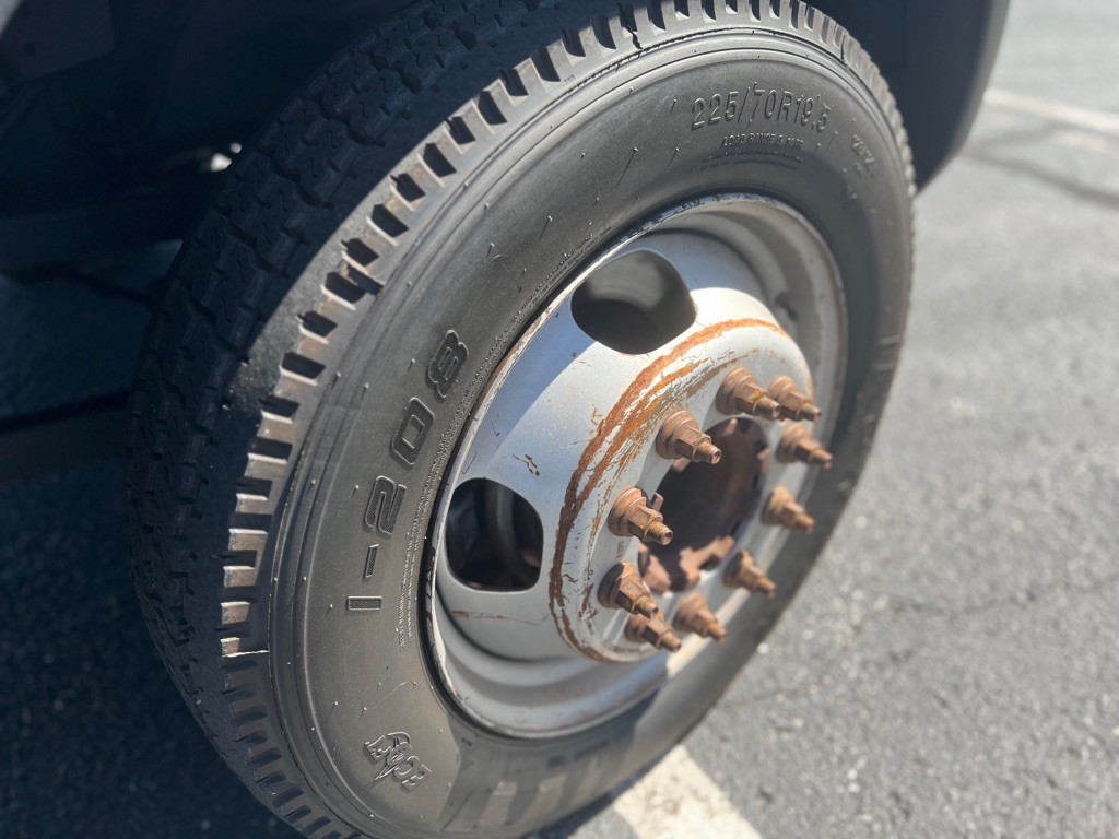 2015 RAM 5500 Image 6