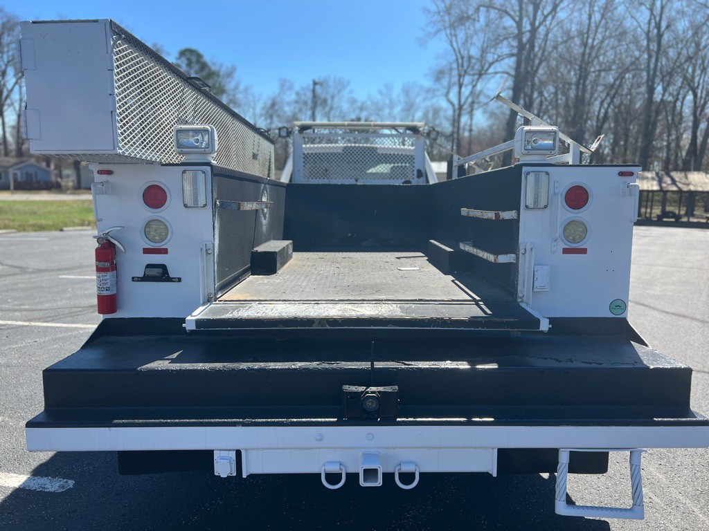 2015 RAM 5500 Image 18