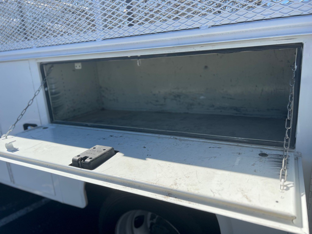 2015 RAM 5500 Image 26