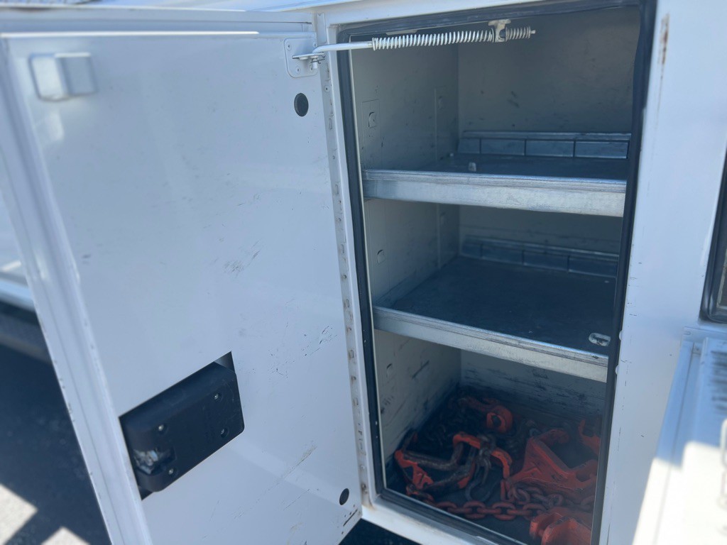 2015 RAM 5500 Image 27