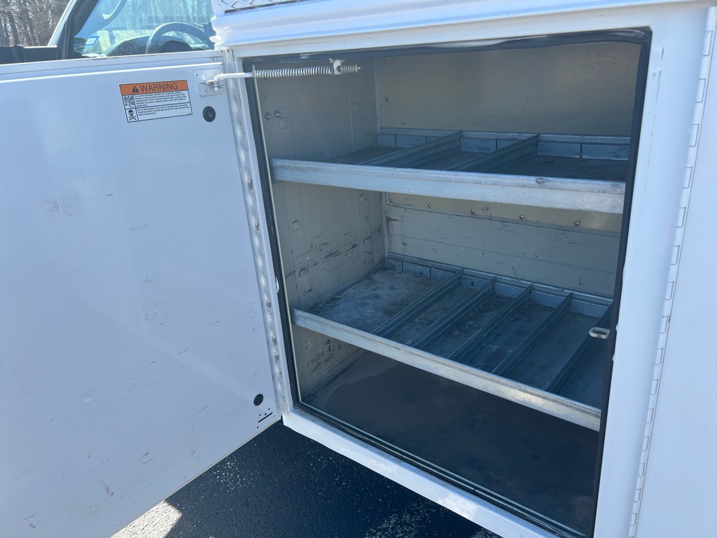 2015 RAM 5500 Image 28